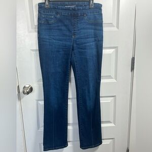 Chicos Pull On Slip Boot Cut Jeans Size 6R Dark Wash Stretch Mid Rise Pants